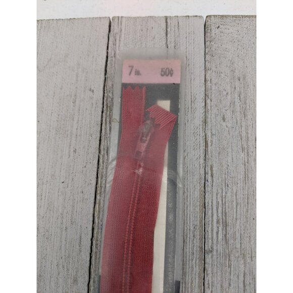 Vintage J&P Coats Flex Knit All Purpose Zipper 7" Red 128 - Picture 2 of 4